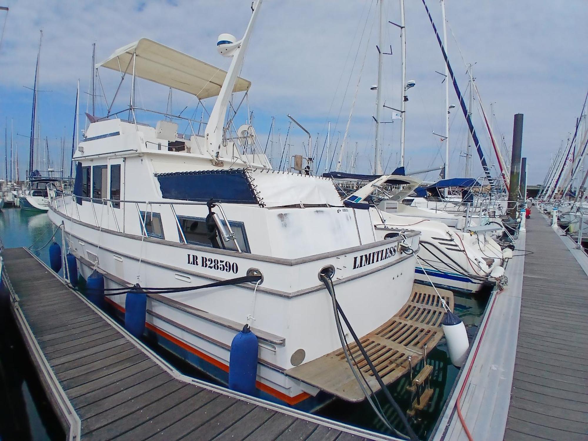 Hotel Bateau Atypique Yacht La Rochelle à La Rochelle  Extérieur photo